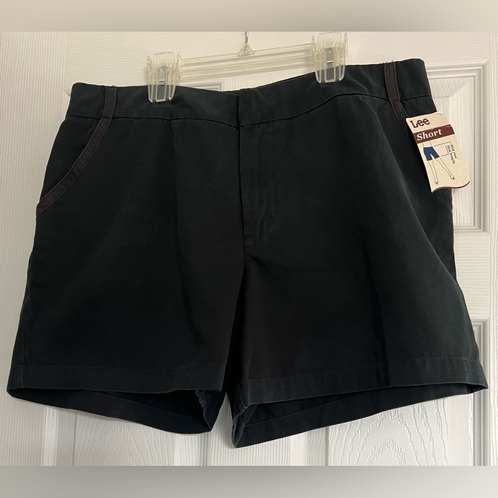 Women’s Black Cotton Shorts SZ 18